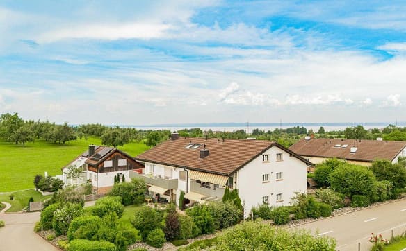 Immobilie in Mörschwil - Modernisierte 2.5-Zimmer-Wohnung mit Balkon & Einzelgarage - Bild 7