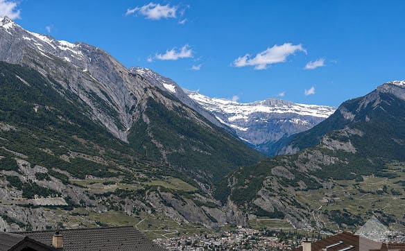 Immobilie in Fey - Maison chaleureuse pleine de charme avec vue panoramique - Bild 0