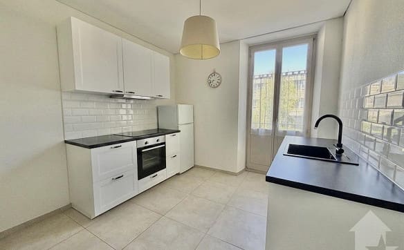 Immobilie in Chippis - Appartement de 2.5 pièces rénové avec garage box ! - Bild 3
