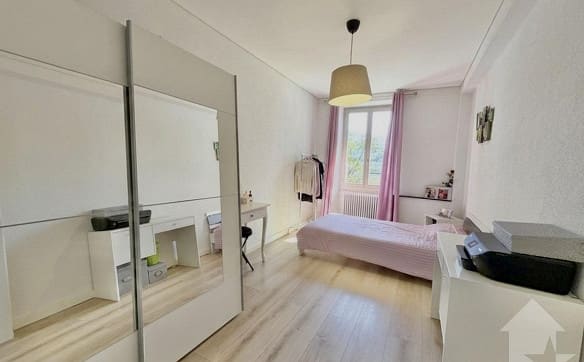 Immobilie in Chippis - Appartement de 2.5 pièces rénové avec garage box ! - Bild 6