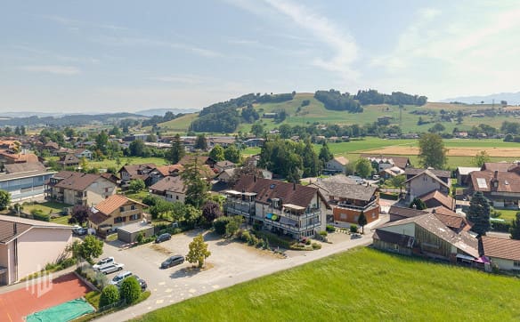 Immobilie in Wattenwil - ImmoWyss -  Grosszügige 5,5-Zimmer Gartenwohnung an ruhiger Lage - Bild 11