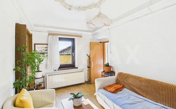 Immobilie in Mugena - Casa ticinese con cortile e rustico da ristrutturare - Bild 3