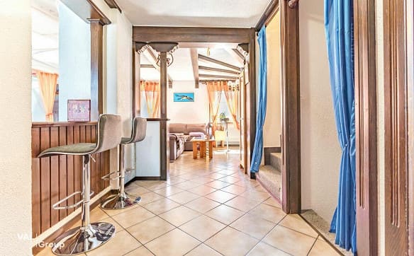 Immobilie in Vétroz - Maison chaleureuse avec jardin, garage double et annexe - Bild 2