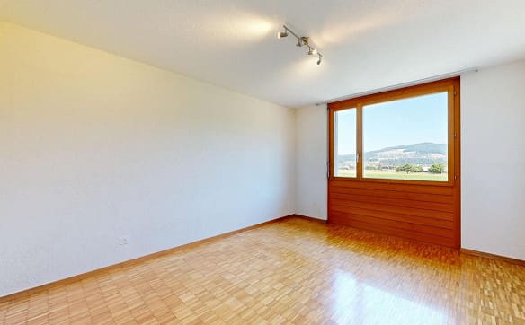 Immobilie in Brenzikofen - Naturnah wohnen mit Cheminée, Balkon und eigenem Bastelraum - Bild 4