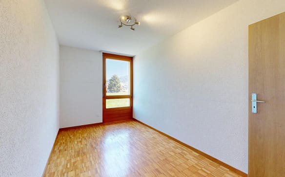 Immobilie in Brenzikofen - Naturnah wohnen mit Cheminée, Balkon und eigenem Bastelraum - Bild 6
