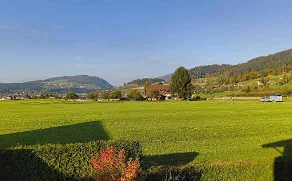 Immobilie in Brenzikofen - Naturnah wohnen mit Cheminée, Balkon und eigenem Bastelraum - Bild 9