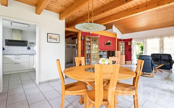 Immobilie in Mägenwil - 5.5-ZIMMER-EINFAMILIENHAUS IN RUHIGER, FAMILIENFREUNDLICHER LAGE - Bild 4