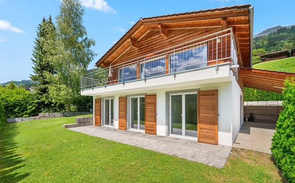 Immobilie in Saas Im Prättigau - Exklusives Minergie-Einfamilienhaus mit Zweitwohnsitz - Bild 0