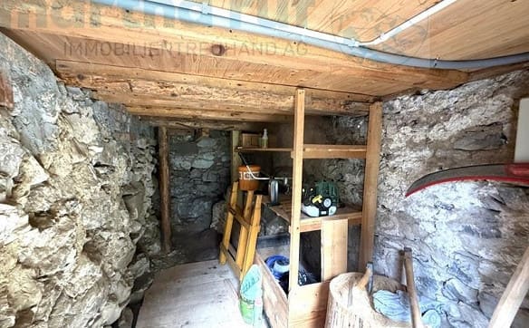 Immobilie in Brienzwiler - Traditionelles, angebautes Einfamilien-Ferienhaus mit alpinem Charm - Bild 16