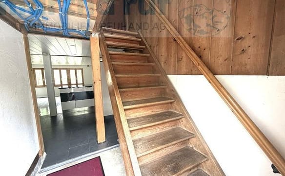 Immobilie in Brienzwiler - Traditionelles, angebautes Einfamilien-Ferienhaus mit alpinem Charm - Bild 7