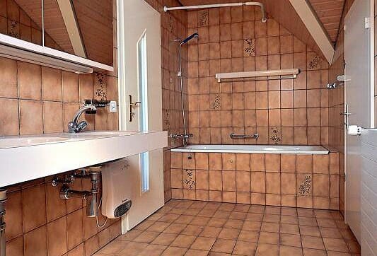 Immobilie in Meyriez - Heimeliges und charmantes 5.5-Zimmer-Einfamilienhaus an bester Lage - Bild 6