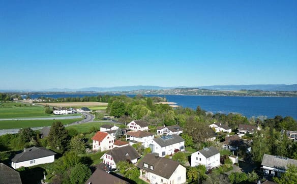 Immobilie in Meyriez - Heimeliges und charmantes 5.5-Zimmer-Einfamilienhaus an bester Lage - Bild 8