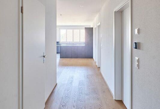 Immobilie in Büttikon Ag - 3.5-Zimmer-Dachwohnung mit geräumigem Estrich - Bild 3