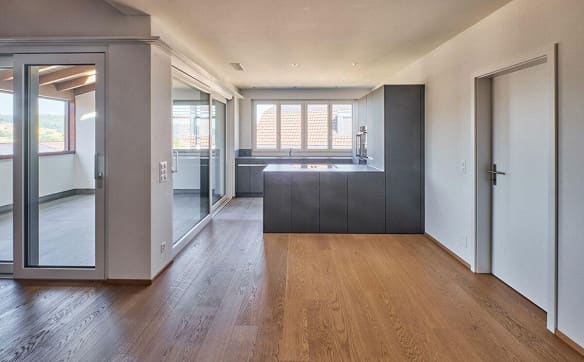 Immobilie in Büttikon Ag - 3.5-Zimmer-Dachwohnung mit geräumigem Estrich - Bild 4