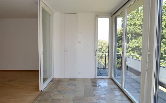 Immobilie in Oberwil Bl - Letzte 4.5-Zimmer-Maisonettewohnung - grosszügiges Wohnen mit Weitb... - Bild 2