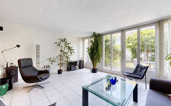 Immobilie in Urtenen-schönbühl - Familienfreundliches Reiheneckhaus mit Garten und Potenzial - Bild 1