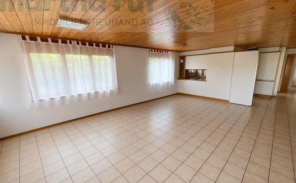 Immobilie in Brienz Be - grosszügige 4.5-Zimmer-Wohnung im Erdgeschoss - Bild 2