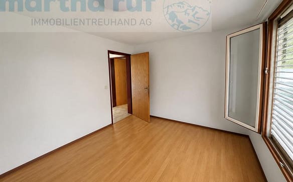 Immobilie in Brienz Be - grosszügige 4.5-Zimmer-Wohnung im Erdgeschoss - Bild 5