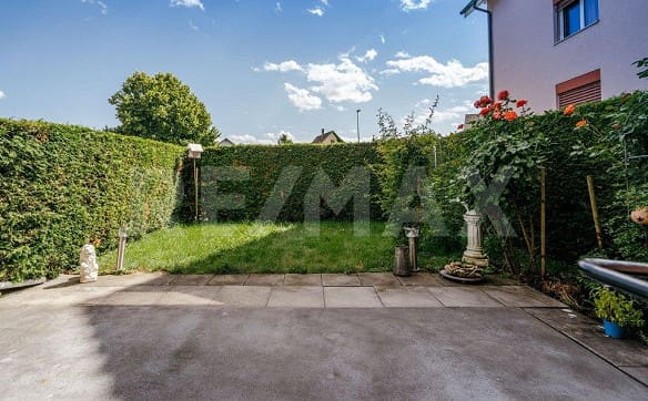 Immobilie in Benzenschwil - Gut angebunden: unkomplizierte 3½-Zimmer-Wohnung mit Garten - Bild 1