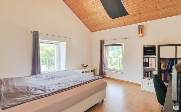 Immobilie in Wölflinswil - Luftig wohnen - 4.5 Zimmer-Wohnung mit Gartensitzplatz - Bild 8