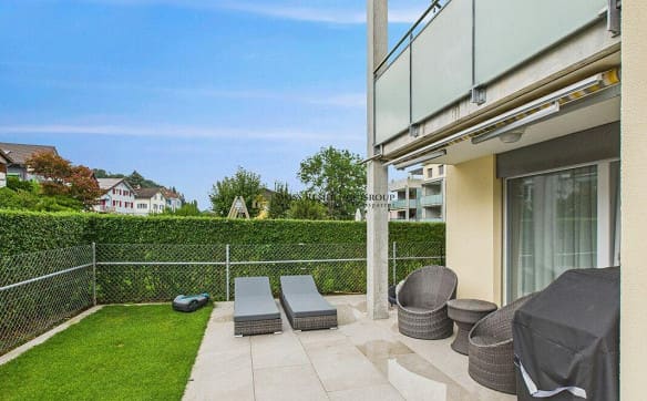 Immobilie in Bütschwil - Eleganz, Komfort und stilvolle Wohnqualität - Bild 1