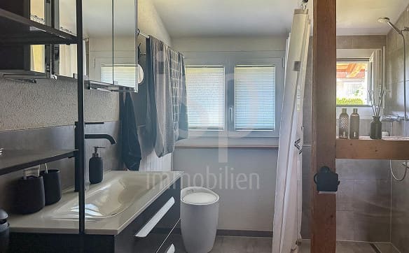 Immobilie in Merligen - Haus mit zwei Wohnungen am See - Bild 8