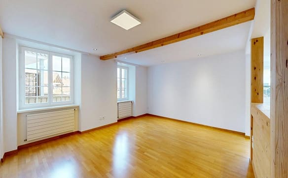 Immobilie in Eiken - Charmante und grosszügige 3.5-Zimmer Wohnung mit privatem Garten! - Bild 1