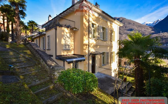 Immobilie in Semione - Historische Villa mit privatem Park / Villa storica con parco privato - Bild 0