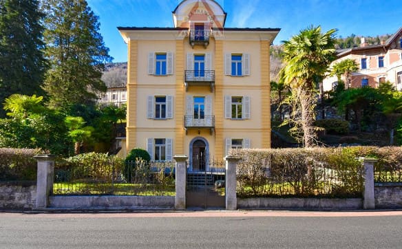 Immobilie in Semione - Historische Villa mit privatem Park / Villa storica con parco privato - Bild 6