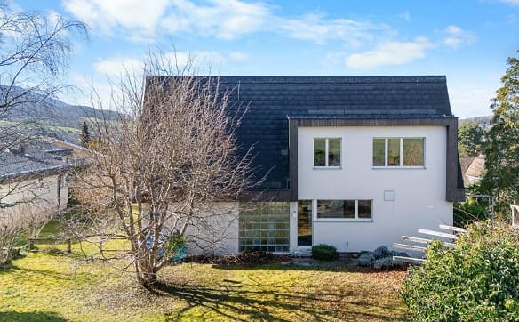 Immobilie in Hofstetten So - Architektenhaus mit unverbaubarer Aussicht auf das Kloster Mariastein - Bild 0