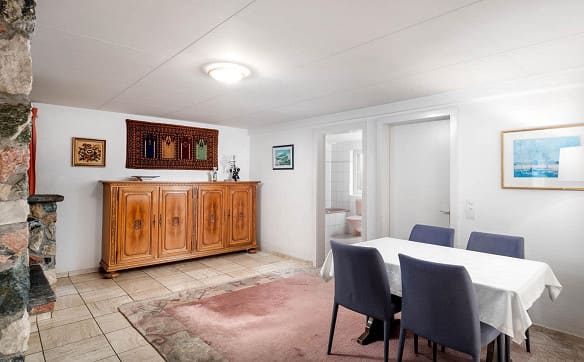 Immobilie in Wildberg - 9-Zimmer-Doppeleinfamilienhaus in Wildberg kaufen - Dorfrandlage - Bild 2