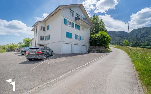 Immobilie in Cortébert - Fehr Immobilien - Komfortable 4.5-Zi.-Wohnung an idyllischer Lage - Bild 11