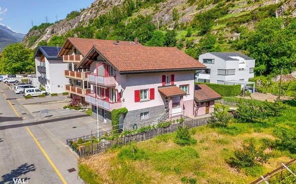Immobilie in Brigerbad - Interessantes Haus mit vielen Zimmern und flexibler Nutzung - Bild 21