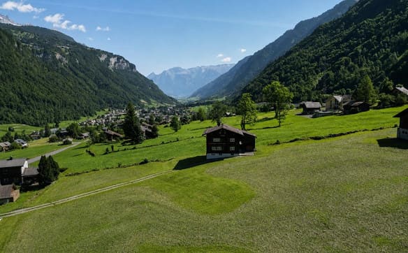 Immobilie in Linthal - Oase der Ruhe: Freistehendes Einfamilienhaus in naturnaher Idylle - Bild 2