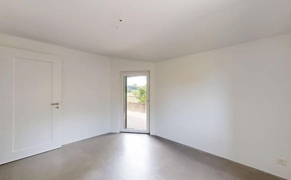 Immobilie in Niedermuhlern - Modernes Wohnen im Grünen: 6.5 Zimmer Haus mit Schwimmteich - Bild 8