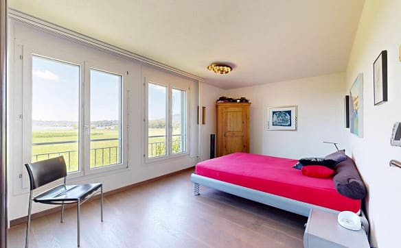 Immobilie in Wangen Sz - Grosszügiges Wohnen mit traumhafter, unverbaubarer Aussicht - Bild 9