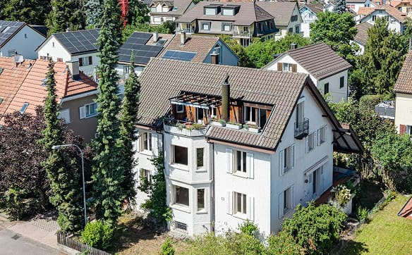 Immobilie in Wettingen - STATTLICHES EINFAMILIENHAUS: 7.5 ZIMMER AUF VIER ETAGEN - Bild 0