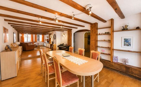 Immobilie in St-cierges - Maison en PPE avec jardin, terrasse et garage - Bild 0