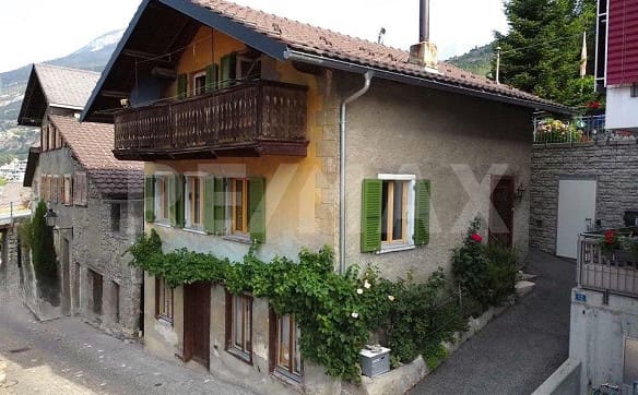 Immobilie in Leuk Stadt - Charmantes Einfamilienhaus in Leuk-Stadt mit Panoramaausblick - Bild 0