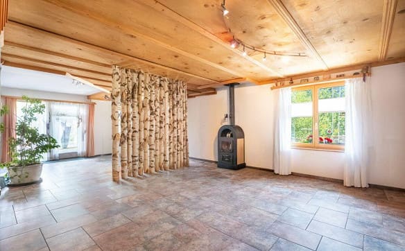 Immobilie in Maladers - 6.5-Zimmer-Einfamilienhaus mit vielseitigen Möglichkeiten - Bild 1