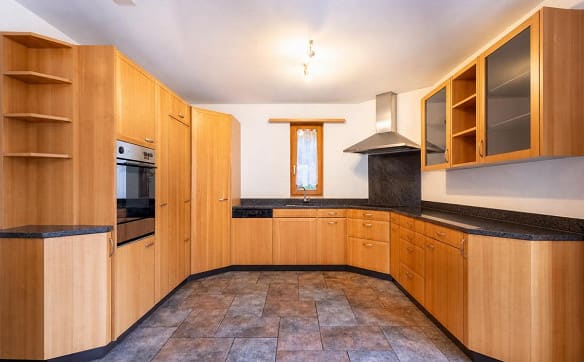 Immobilie in Maladers - 6.5-Zimmer-Einfamilienhaus mit vielseitigen Möglichkeiten - Bild 2