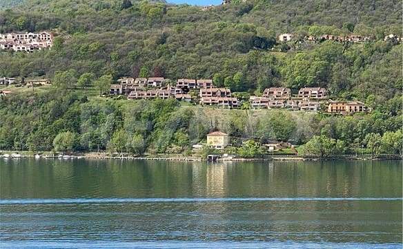 Immobilie in Brusino Arsizio - ITALIA - Cuasso al Lago -  Bilocale con vista lago e posto barca - Bild 1