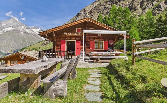 Immobilie in Täsch - Einzigartiges Alpenidyll - Chalet auf der Täschalp - Bild 0