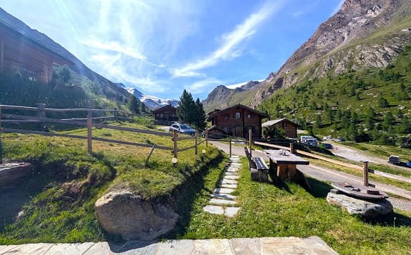 Immobilie in Täsch - Einzigartiges Alpenidyll - Chalet auf der Täschalp - Bild 7