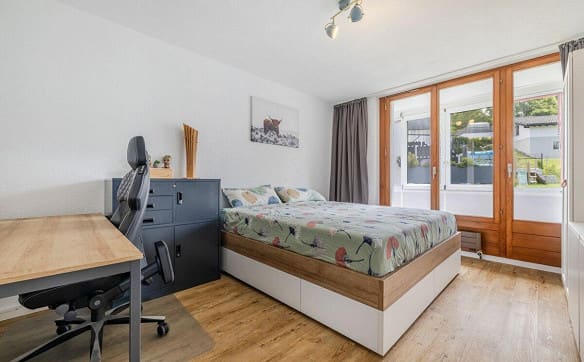 Immobilie in Trogen - RUHIG WOHNEN IN TROGEN: MODERNE 4.5-ZIMMER-WOHNUNG  MIT ZWEI VERGLA... - Bild 8