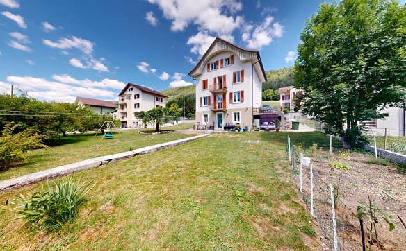 Immobilie in Sonceboz-sombeval - Maison avec 2 appartements, grand jardin & fort potentiel - Bild 1