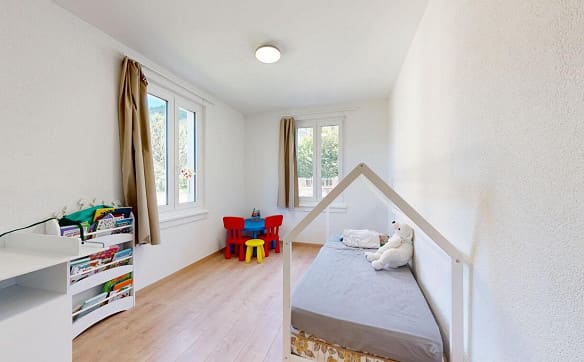 Immobilie in Sonceboz-sombeval - Maison avec 2 appartements, grand jardin & fort potentiel - Bild 4