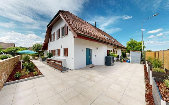 Immobilie in Sisseln Ag - Saniertes 6-Zimmerhaus mit Wintergarten & PV-Anlage - Bild 0