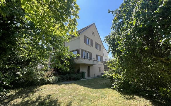 Immobilie in Flurlingen - Ein Haus voller Möglichkeiten – gestalten Sie Ihr neues Zuhause - Bild 0