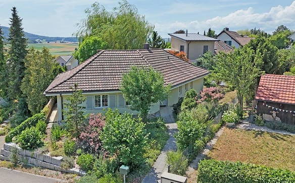 Immobilie in Löhningen - Freistehendes 4.5-Zimmer-Einfamilienhaus im Bungalow-Stil - Bild 6